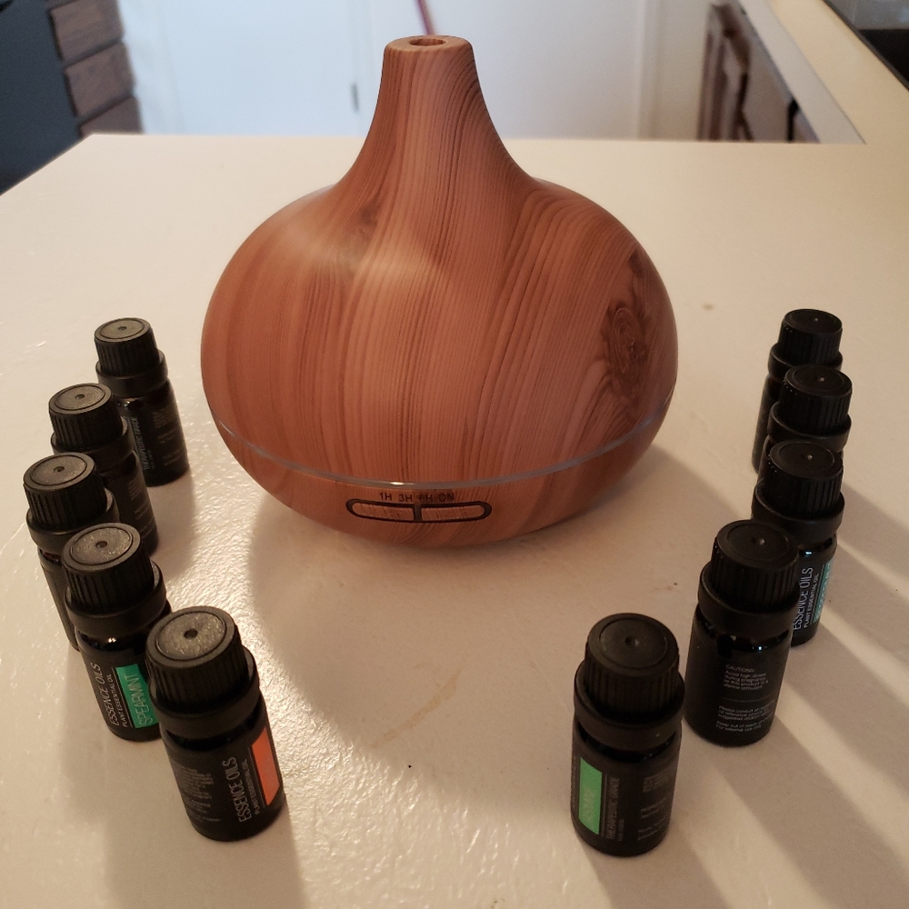 Woodgrain 500ml Aromatherapy Diffuser Plus 10 Essential Oils